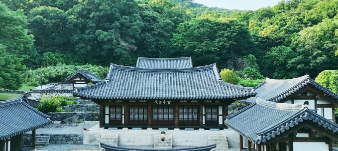설봉서원, 오현(五賢)을 기리는 추향...