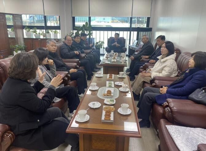 동두천양주교육지원청, 교육장-학교 관...