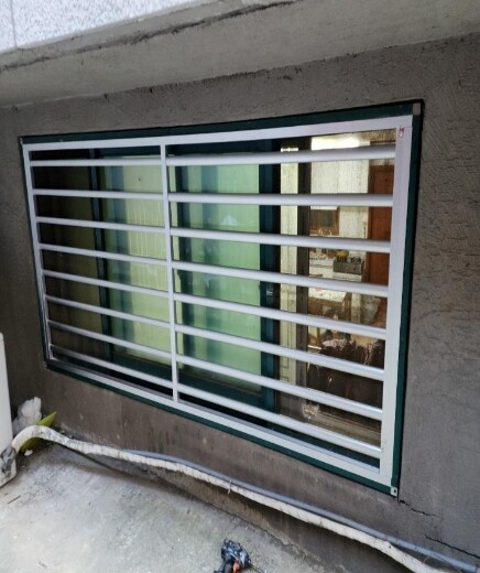 남동구, 반지하주택에 개폐식 방범창 ...