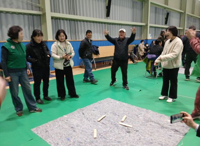 이천시 율면, 한마음 척사대회 성황리...