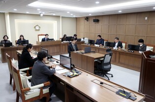 수원특례시의회 환경안전위원회, 폐기물 감량부터 주민 지원까지 환경·민생 조례 안건심사