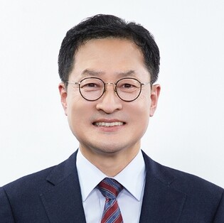 박종각 성남시의원, 공동주택 주차장 계획 기준 마련… 주거환경 개선 기대