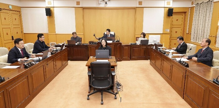 대전시의회 불합리한 규제 개선 앞장선...