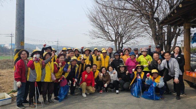 이천시 호법면 환경봉사단, 새봄맞이 ...